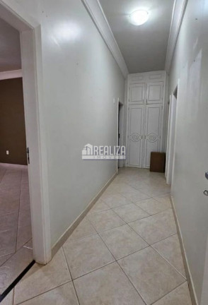 Imagem Casa com 4 Quartos à Venda, 1.093 m² em Estados Unidos - Uberaba Imagem Casa com 4 Quartos à Venda, 1.093 m² em Estados Unidos - Uberaba