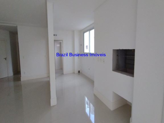 Imagem Imóvel com 3 Quartos à Venda, 162 m² em Centro - Balneário Camboriú