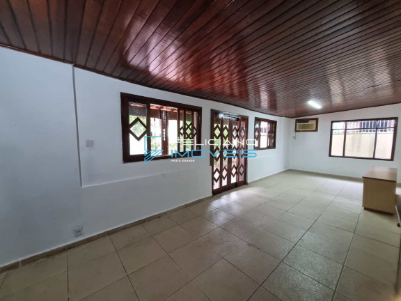Imagem Casa com 3 Quartos à Venda, 405 m² em Canto Do Forte - Praia Grande