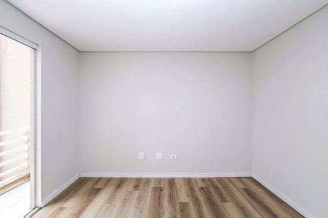 Imagem Sobrado com 3 Quartos à Venda, 92 m² em Santa Cândida - Curitiba