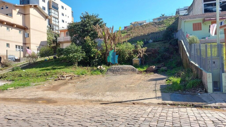 Imagem Terreno à Venda, 390 m² em Universitário - Bento Gonçalves Imagem Terreno à Venda, 390 m² em Universitário - Bento Gonçalves