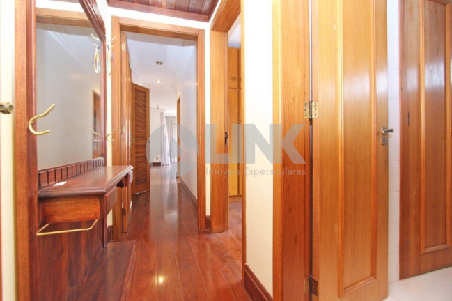 Imagem Imóvel com 3 Quartos à Venda, 269 m² em Bela Vista - Porto Alegre