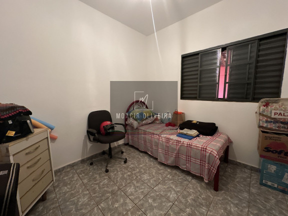 Imagem Casa com 3 Quartos à Venda, 240 m² em Vila São Silvestre - Ourinhos Imagem Casa com 3 Quartos à Venda, 240 m² em Vila São Silvestre - Ourinhos