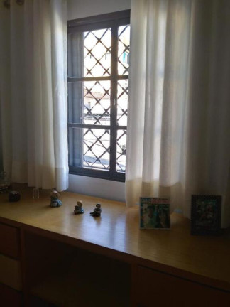Imagem Sobrado com 2 Quartos à Venda, 250 m² em Vila Paiva - São Paulo
