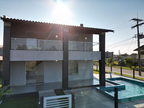 Imagem Casa com 3 Quartos à Venda, 166 m² em Zona Norte - Capao Da Canoa
