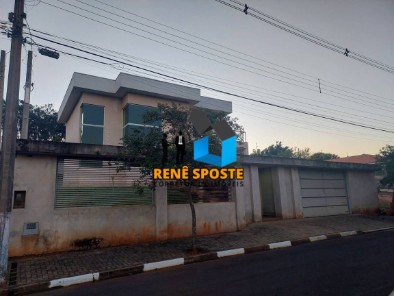 Imagem Sobrado com 4 Quartos à Venda, 1.000 m² em Jardim Botânico 1000 - São Pedro