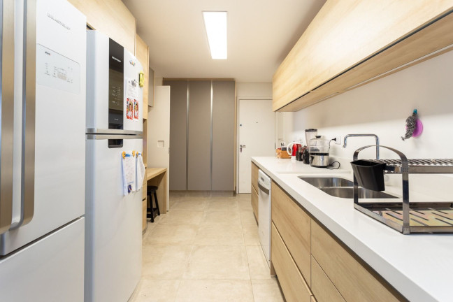 Imagem Apartamento com 3 Quartos à Venda, 185 m² em Real Parque - São Paulo Imagem Apartamento com 3 Quartos à Venda, 185 m² em Real Parque - São Paulo