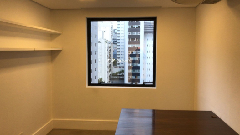 Sala Comercial para Alugar, 42 m² em Vila Nova Conceição - São Paulo