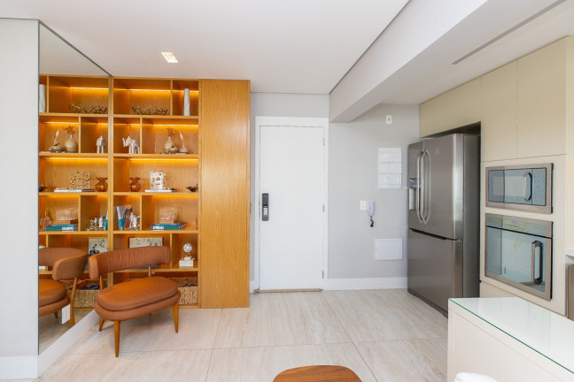 Imagem Apartamento com 2 Quartos à Venda, 70 m² em Cerqueira César - São Paulo