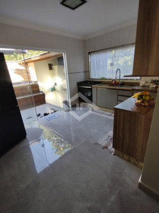 Imagem Casa com 2 Quartos à Venda, 160 m² em Campo Grande - Rio De Janeiro Imagem Casa com 2 Quartos à Venda, 160 m² em Campo Grande - Rio De Janeiro