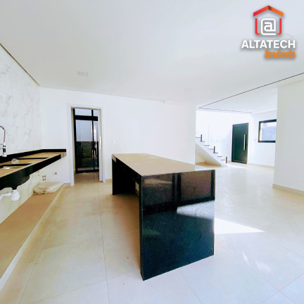 Imagem Casa com 3 Quartos à Venda, 175 m² em Jardim Das Acácias - Poços De Caldas