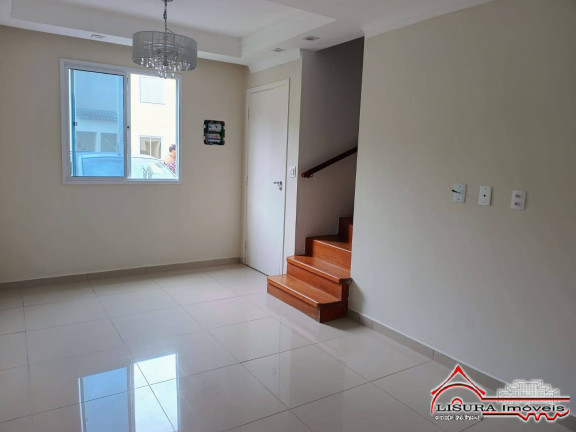 Imagem Casa de Condomínio com 2 Quartos à Venda, 56 m² em Jardim Colônia - Jacareí