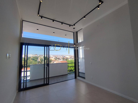 Imagem Casa com 3 Quartos à Venda, 250 m² em Jardim Itália - Botucatu