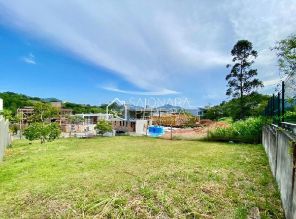 Imagem Terreno à Venda, 756 m² em Cacupé - Florianópolis