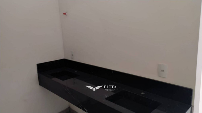 Imagem Apartamento com 2 Quartos à Venda, 80 m² em Centro - Barra Velha Imagem Apartamento com 2 Quartos à Venda, 80 m² em Centro - Barra Velha