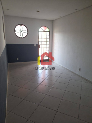 Imagem Casa com 3 Quartos à Venda, 400 m² em Floramar - Belo Horizonte