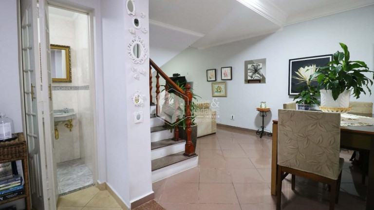 Imagem Casa com 4 Quartos à Venda, 200 m² em Campo Belo - São Paulo Imagem Casa com 4 Quartos à Venda, 200 m² em Campo Belo - São Paulo
