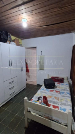 Imagem Casa com 2 Quartos à Venda, 70 m² em Itatinga - São Sebastião