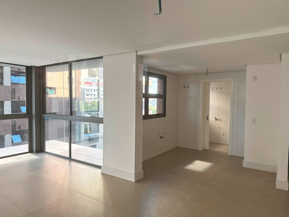 Imagem Apartamento com 3 Quartos à Venda, 145 m² em Tristeza - Porto Alegre Imagem Apartamento com 3 Quartos à Venda, 145 m² em Tristeza - Porto Alegre