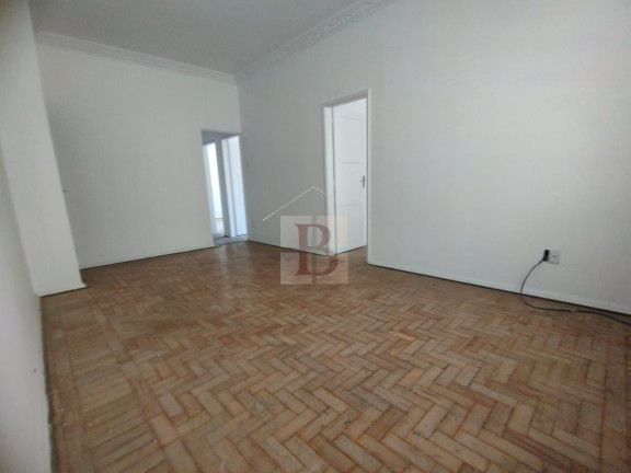 Imagem Imóvel com 3 Quartos à Venda, 120 m² em Icaraí - Niterói Imagem Imóvel com 3 Quartos à Venda, 120 m² em Icaraí - Niterói