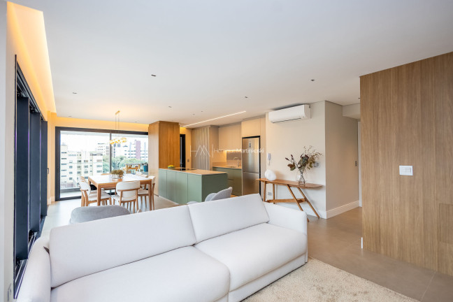 Imagem Apartamento com 2 Quartos à Venda, 107 m² em Bigorrilho - Curitiba Imagem Apartamento com 2 Quartos à Venda, 107 m² em Bigorrilho - Curitiba
