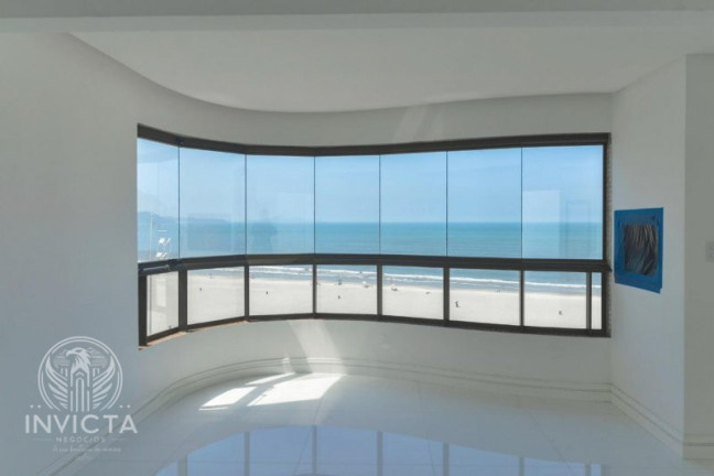 Imagem Apartamento com 3 Quartos à Venda, 110 m² em Centro - Balneário Camboriú Imagem Apartamento com 3 Quartos à Venda, 110 m² em Centro - Balneário Camboriú