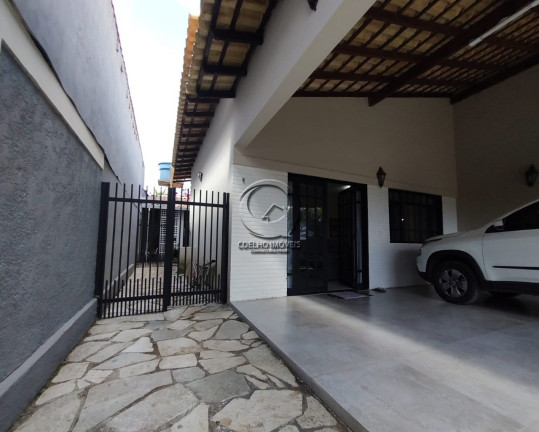 Imagem Casa com 3 Quartos à Venda, 270 m² em Setor Habitacional Samambaia - Vicente Pires Imagem Casa com 3 Quartos à Venda, 270 m² em Setor Habitacional Samambaia - Vicente Pires