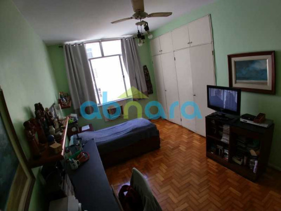 Imagem Cobertura com 4 Quartos à Venda, 400 m² em Copacabana - Rio De Janeiro Imagem Cobertura com 4 Quartos à Venda, 400 m² em Copacabana - Rio De Janeiro