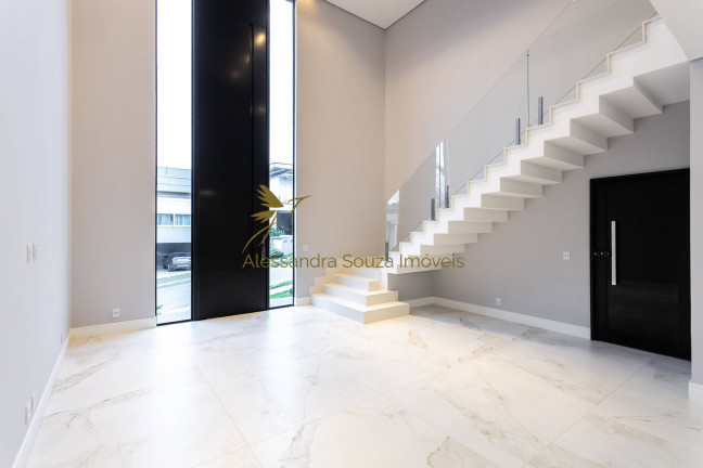 Imagem Casa com 5 Quartos à Venda, 392 m² em Cidade Tamboré - Santana De Parnaíba Imagem Casa com 5 Quartos à Venda, 392 m² em Cidade Tamboré - Santana De Parnaíba