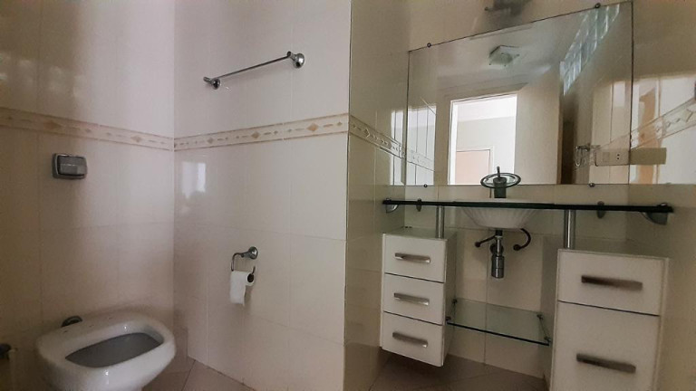 Imagem Apartamento com 3 Quartos à Venda, 176 m² em Pitangueiras - Guarujá