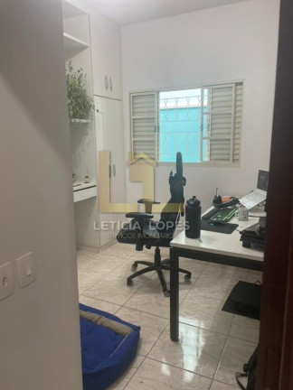 Imagem Casa com 2 Quartos à Venda, 104 m² em Jardim Natália - Jundiaí