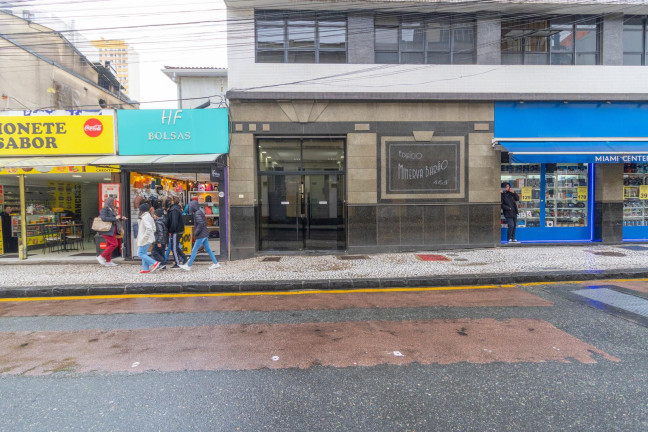 Imagem Sala Comercial para Alugar, 53 m² em Centro - Curitiba Imagem Sala Comercial para Alugar, 53 m² em Centro - Curitiba