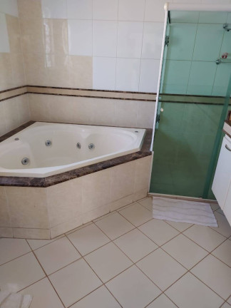 Imagem Casa com 3 Quartos à Venda, 377 m² em Lixeira - Cuiabá Imagem Casa com 3 Quartos à Venda, 377 m² em Lixeira - Cuiabá