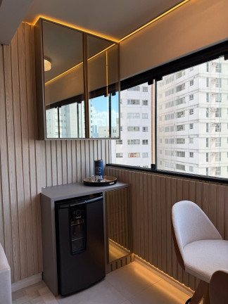 Imagem Imóvel com 2 Quartos à Venda, 100 m² em Centro - Balneário Camboriú