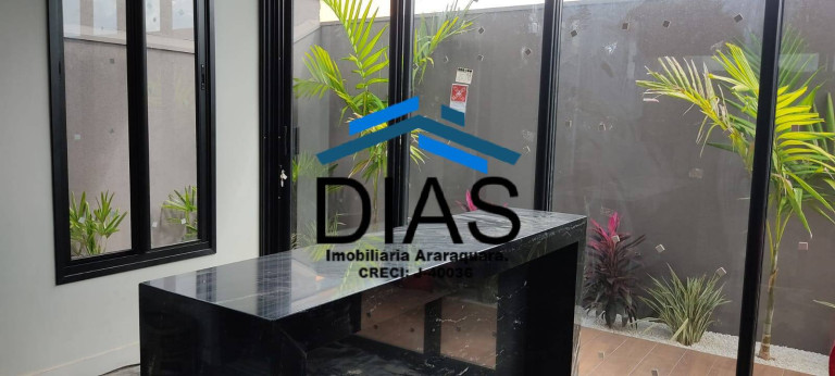 Imagem Casa com 4 Quartos à Venda, 310 m² em Jardim Imperador - Araraquara