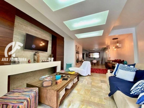 Imagem Apartamento com 4 Quartos à Venda, 220 m² em Centro - Balneário Camboriú Imagem Apartamento com 4 Quartos à Venda, 220 m² em Centro - Balneário Camboriú