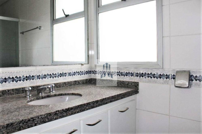 Imagem Apartamento com 3 Quartos à Venda, 190 m² em água Verde - Curitiba Imagem Apartamento com 3 Quartos à Venda, 190 m² em água Verde - Curitiba