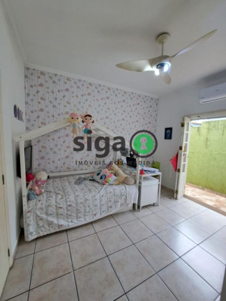 Imagem Casa com 3 Quartos à Venda, 145 m² em Campo Belo - São Paulo
