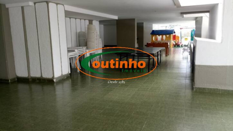 Imagem Apartamento com 4 Quartos à Venda, 172 m² em Tijuca - Rio De Janeiro Imagem Apartamento com 4 Quartos à Venda, 172 m² em Tijuca - Rio De Janeiro