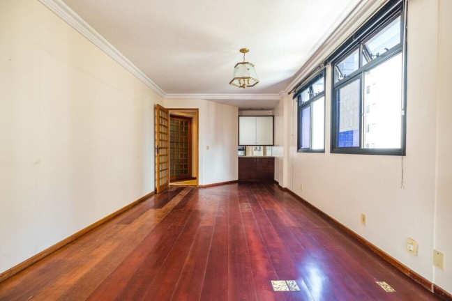 Imagem Apartamento com 4 Quartos à Venda, 254 m² em Centro - Florianópolis Imagem Apartamento com 4 Quartos à Venda, 254 m² em Centro - Florianópolis
