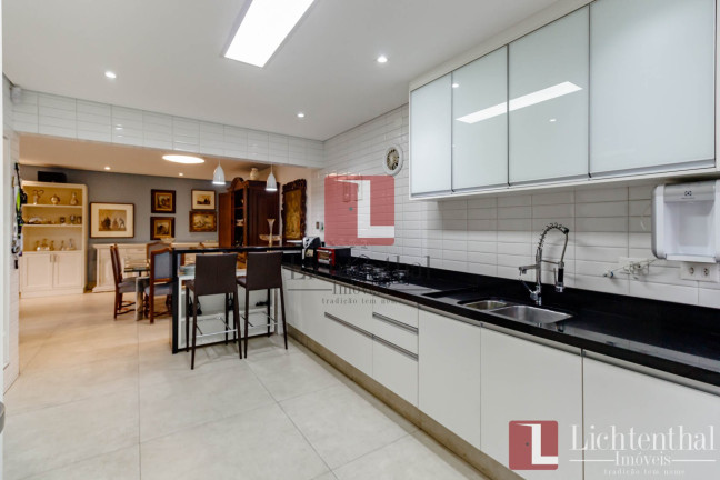 Imagem Casa com 3 Quartos à Venda, 230 m² em Moema - São Paulo