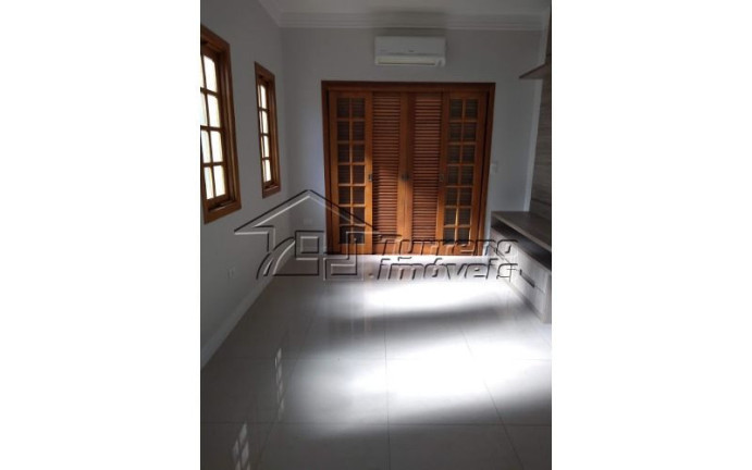 Imagem Casa de Condomínio com 3 Quartos à Venda, 180 m² em Villa Branca - Jacareí