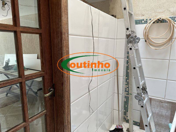 Imagem Casa com 3 Quartos à Venda, 220 m² em Andaraí - Rio De Janeiro Imagem Casa com 3 Quartos à Venda, 220 m² em Andaraí - Rio De Janeiro