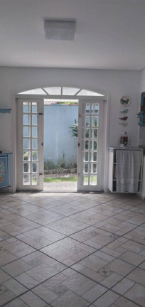 Imagem Casa com 3 Quartos à Venda, 970 m² em Ubatuba