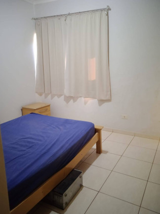Imagem Casa com 3 Quartos à Venda, em Petropolis - Arapongas Imagem Casa com 3 Quartos à Venda, em Petropolis - Arapongas