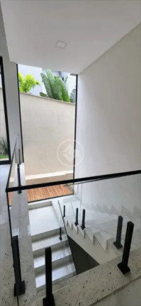 Imagem Casa com 5 Quartos à Venda, 302 m² em Condomínio Do Lago - Goiânia Imagem Casa com 5 Quartos à Venda, 302 m² em Condomínio Do Lago - Goiânia