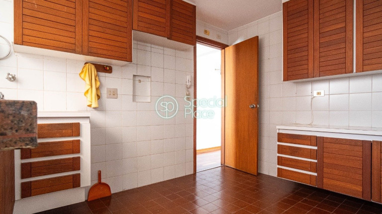 Imagem Apartamento com 3 Quartos à Venda, 220 m² em Itaim Bibi - São Paulo