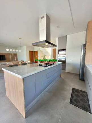 Imagem Casa com 3 Quartos à Venda, 250 m² em Bairro Da Floresta - São José Dos Campos Imagem Casa com 3 Quartos à Venda, 250 m² em Bairro Da Floresta - São José Dos Campos