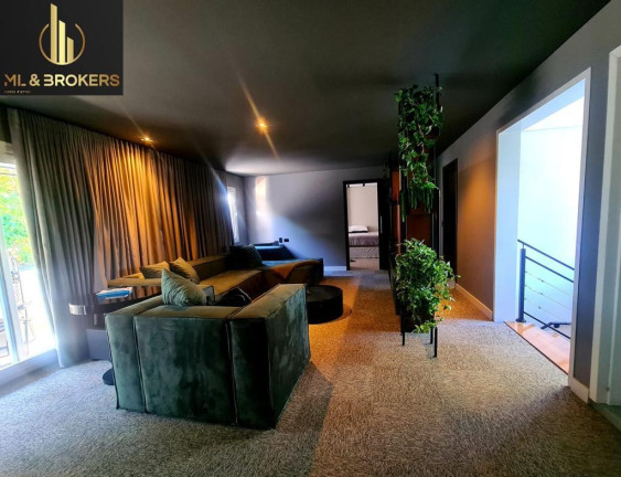 Imagem Casa com 4 Quartos à Venda, 345 m² em Santa Felicidade - Curitiba