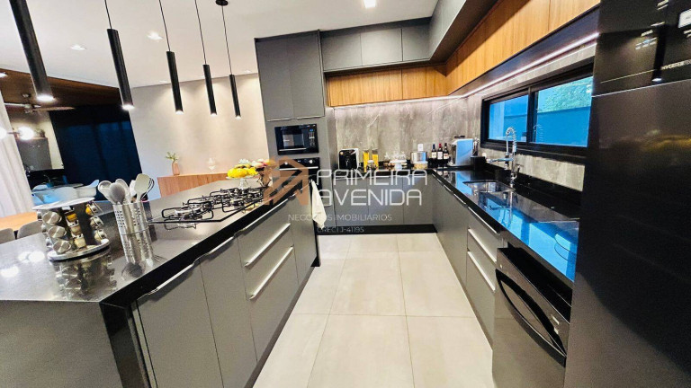 Imagem Casa com 3 Quartos à Venda, 323 m² em Condomínio Residencial Mont Blanc - São José Dos Campos Imagem Casa com 3 Quartos à Venda, 323 m² em Condomínio Residencial Mont Blanc - São José Dos Campos